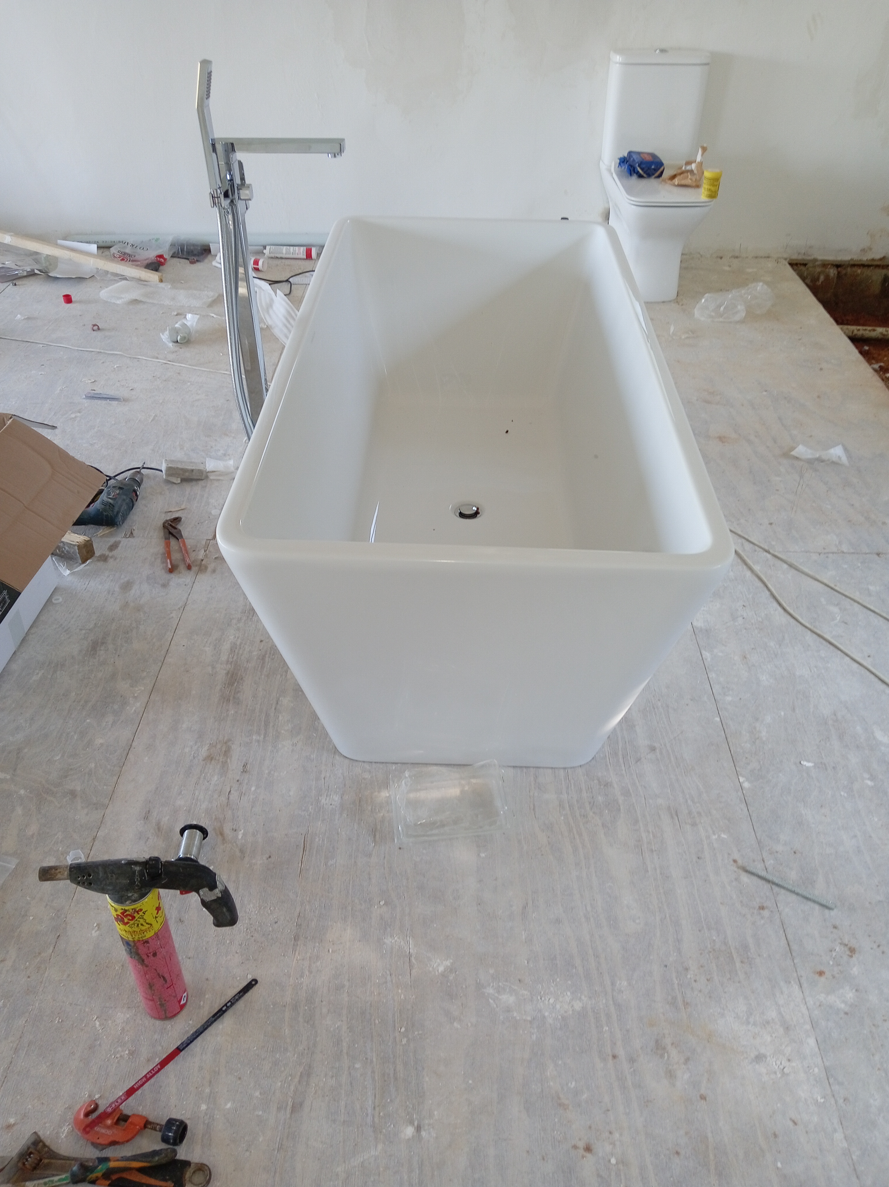 Sbuyile plumbing and electrical